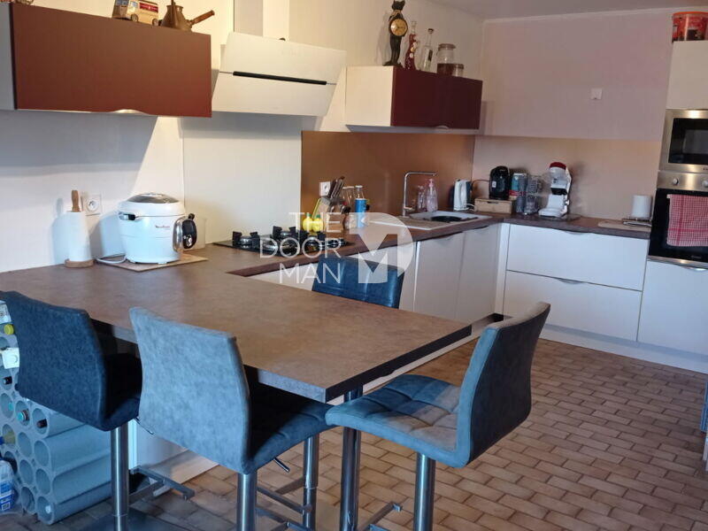 Propriété - 115 m² - 6 pièces