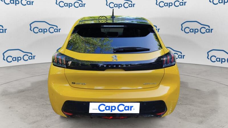 Peugeot E-208 136 50 kWh Gt Line - Automatique Entretien constructeur