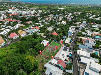 Terrain constructible - 290 m²