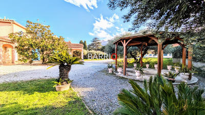 Maison traditionnelle - 150 m² - 5 pièces