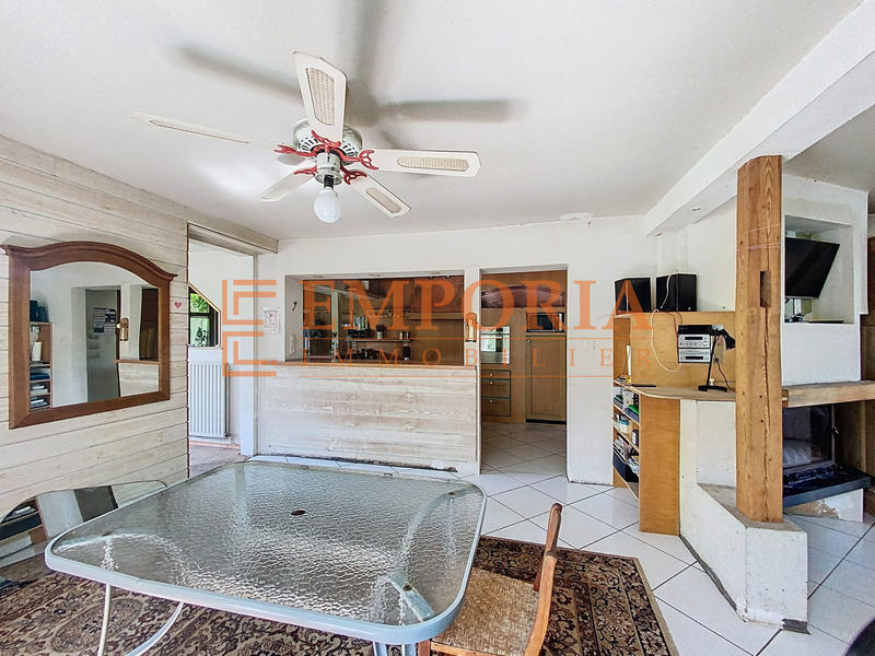 Maison - 171 m² - 7 pièces