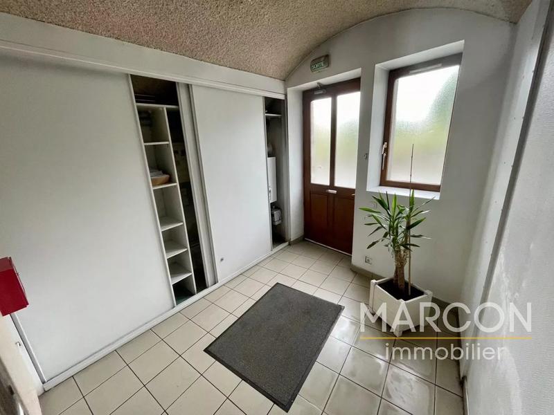 Local d'activités - 69 m² - 3 pièces