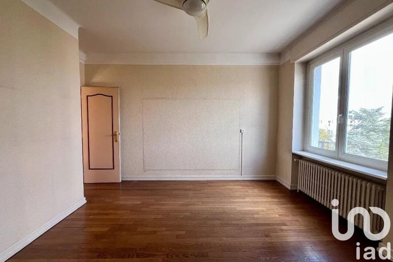Appartement - 90 m² - 4 pièces