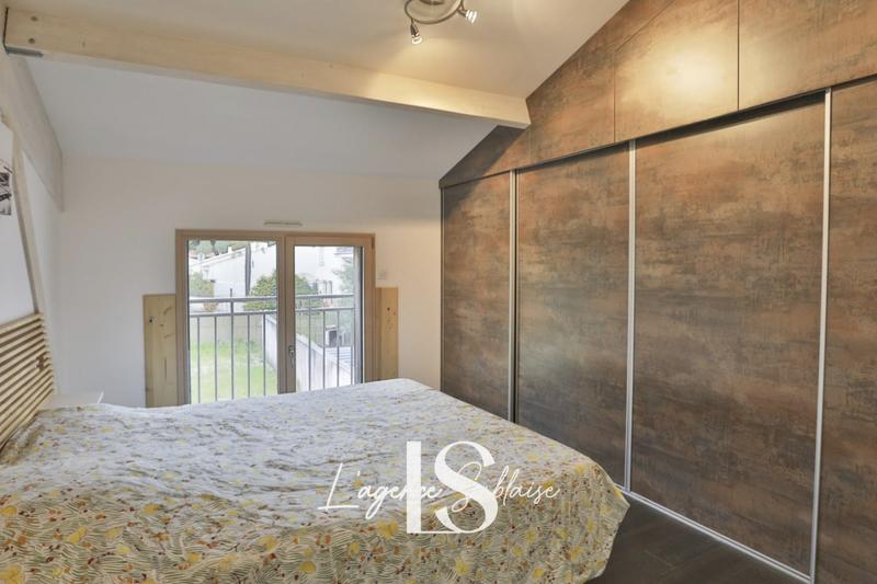 Maison - 177 m² - 7 pièces