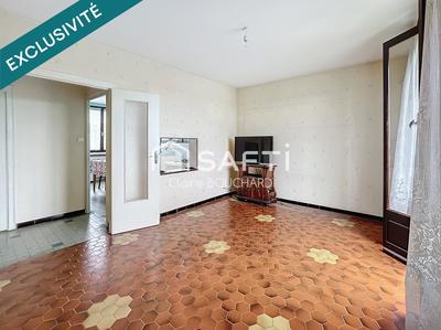Appartement - 99 m² - 5 pièces