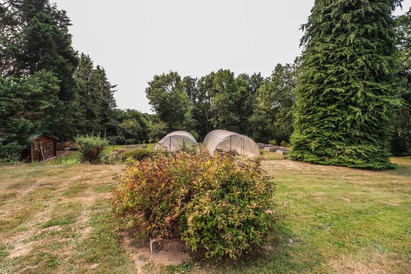 Maison - 226 m² - 7 pièces