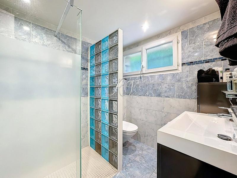 Maison - 133 m² - 6 pièces