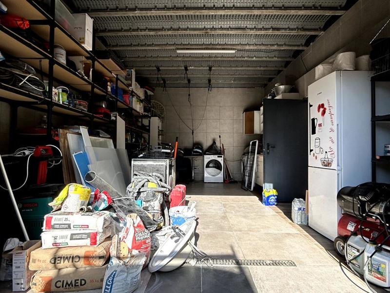 Maison - 240 m² - 7 pièces