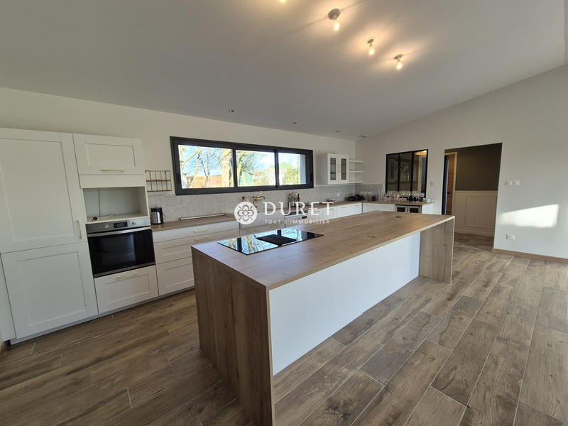 Maison - 149 m² - 6 pièces