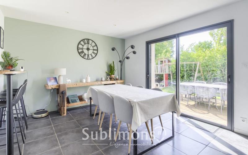 Maison - 110 m² - 5 pièces