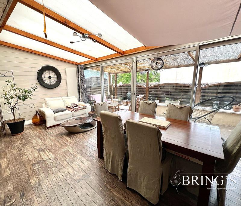 Maison - 145 m² - 4 pièces