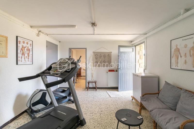 Villa - 147 m² - 8 pièces