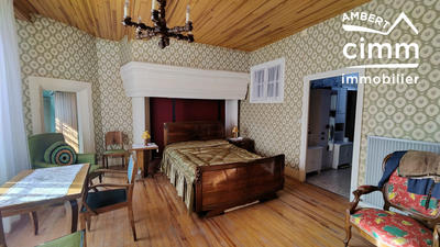 Maison - 110 m² - 7 pièces