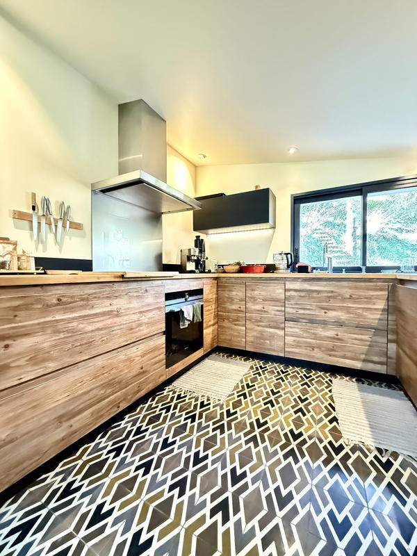 Maison - 127 m² - 5 pièces