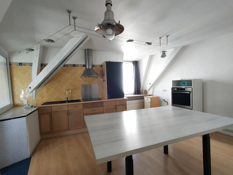 Appartement - 163 m² - 7 pièces