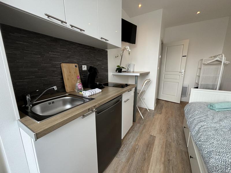 Maison ancienne - 210 m² - 12 pièces