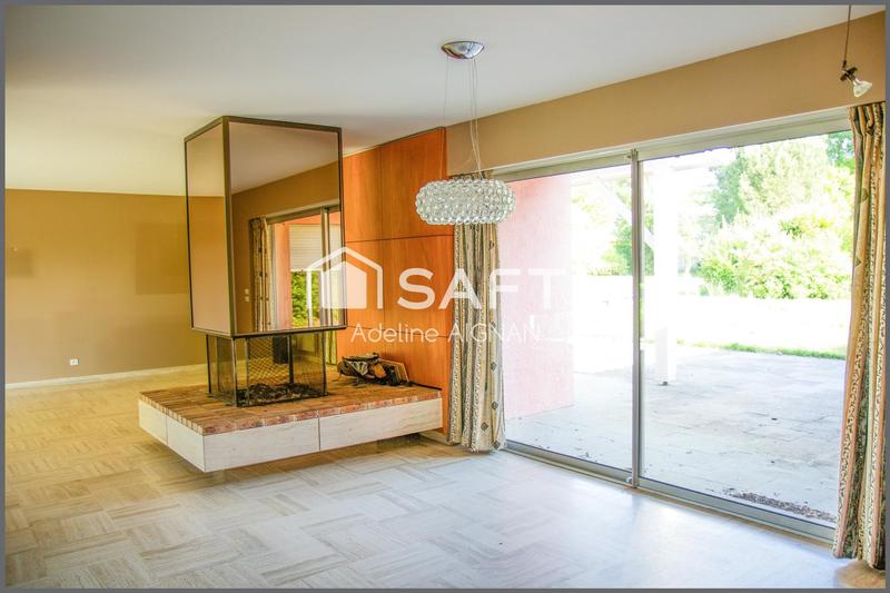 Maison - 160 m² - 5 pièces