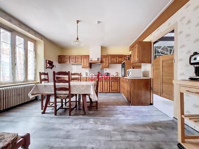 Maison - 165 m² - 7 pièces