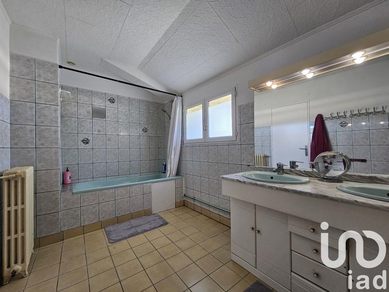 Maison de campagne - 140 m² - 7 pièces