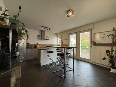 Appartement - 175 m² - 6 pièces