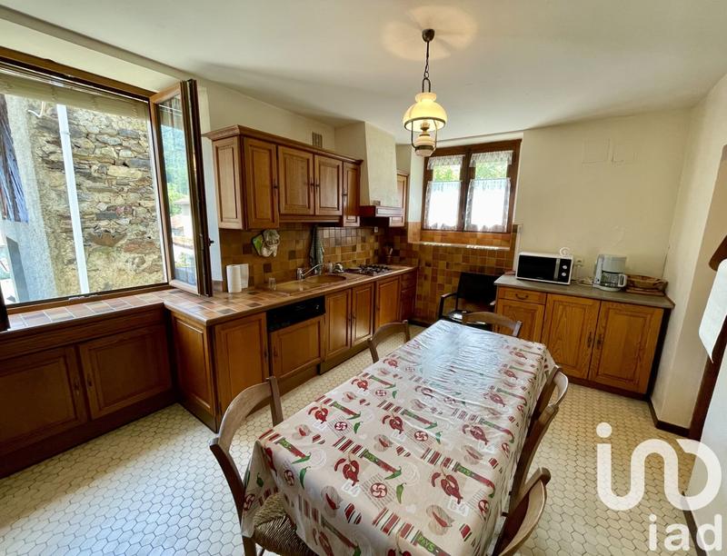 Maison - 145 m² - 6 pièces