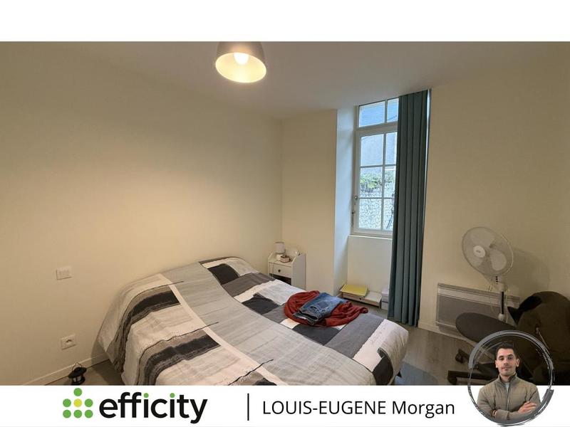 Immeuble - 150 m² - 10 pièces