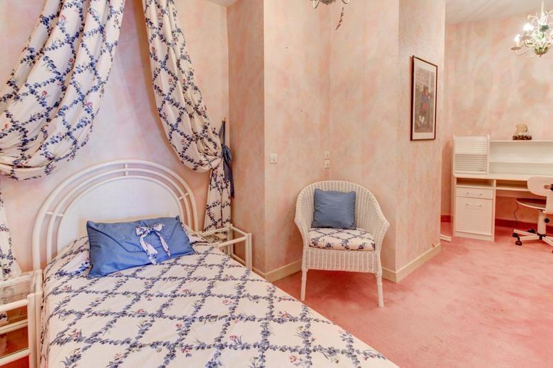 Appartement - 160 m² - 5 pièces