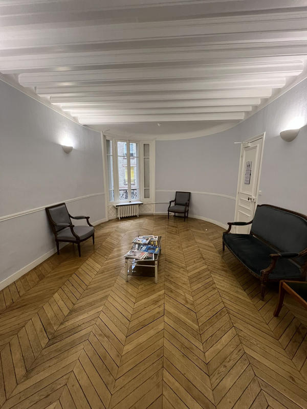 Appartement - 200 m² - 7 pièces