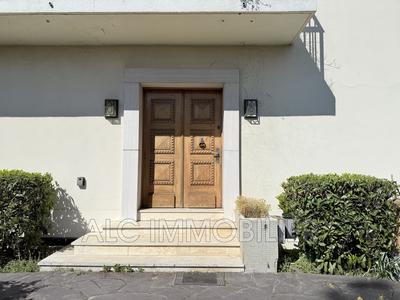 Appartement - 315 m²