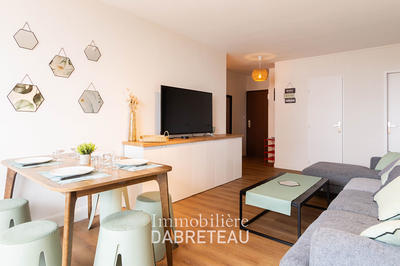 Chambre - 107 m² - 5 pièces