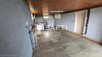 Maison - 136 m² - 8 pièces