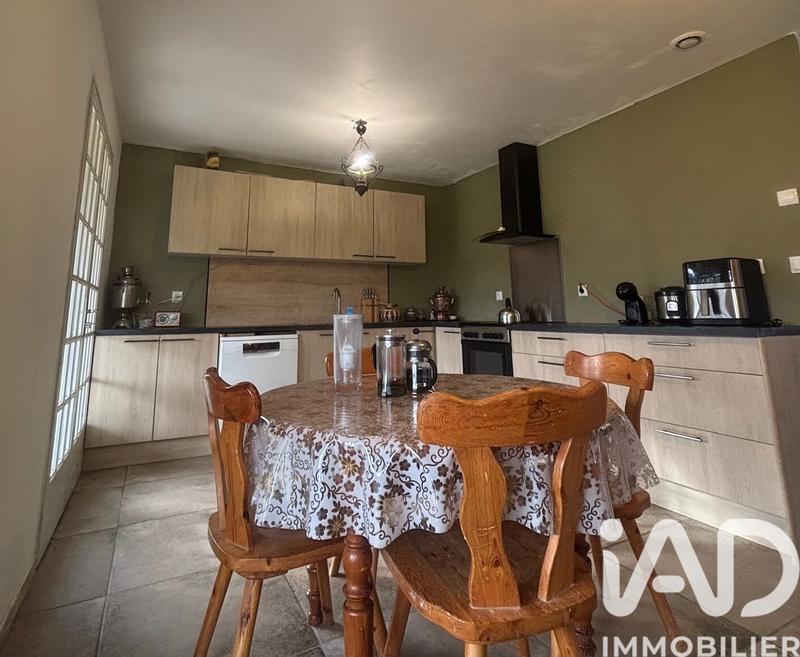 Maison - 122 m² - 4 pièces