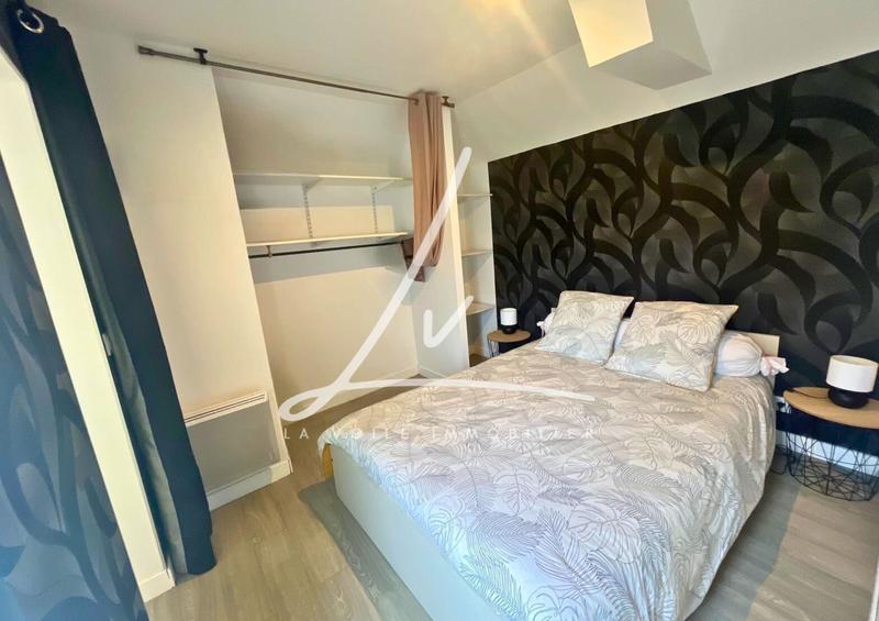 Maison - 185 m² - 8 pièces