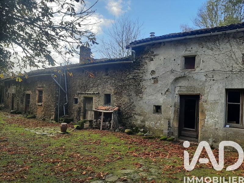 Maison - 95 m² - 4 pièces