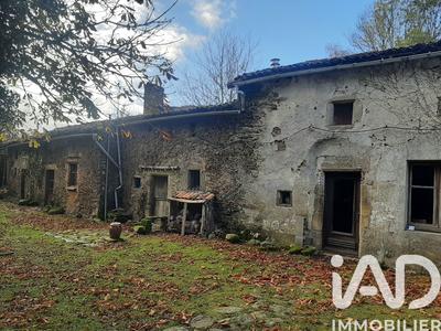 Maison - 95 m² - 4 pièces