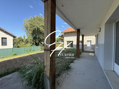 Appartement - 136 m² - 4 pièces