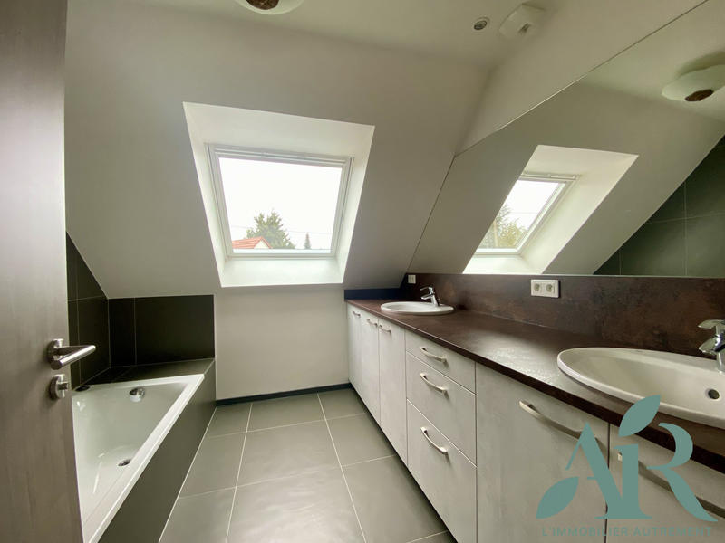 Maison - 134 m² - 6 pièces