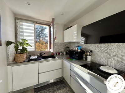 Appartement - 60 m² - 2 pièces