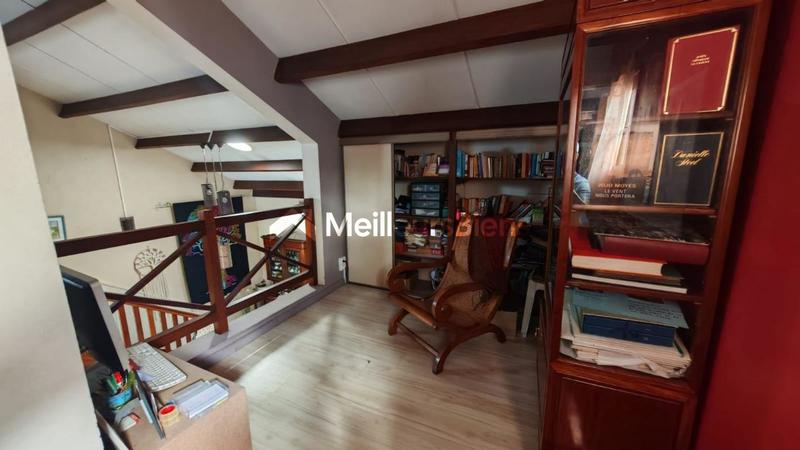 Maison - 167 m² - 6 pièces