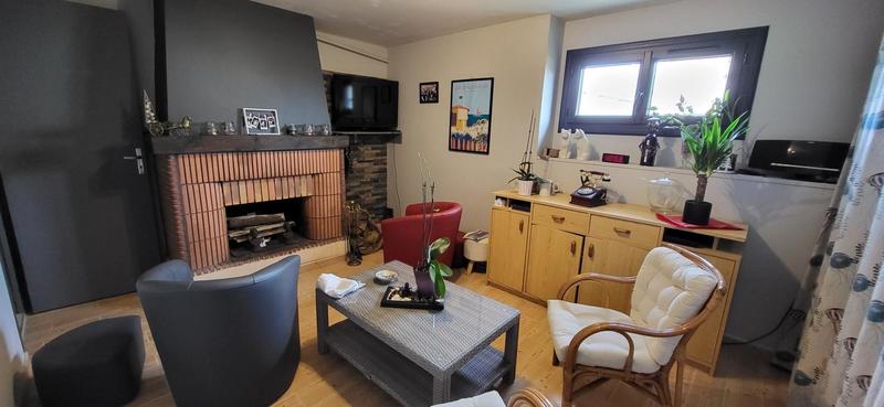 Maison - 230 m² - 10 pièces