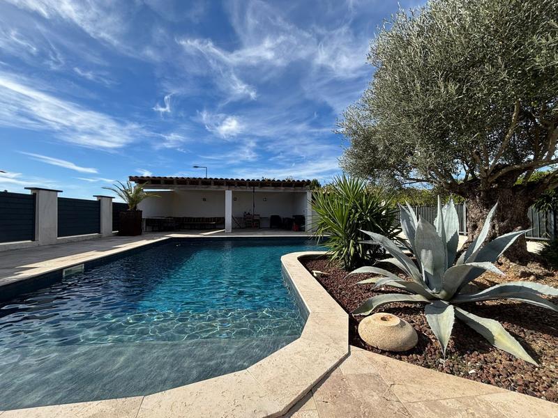 Villa - 160 m² - 4 pièces