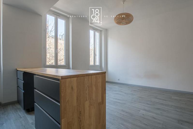 Appartement - 55 m² - 3 pièces