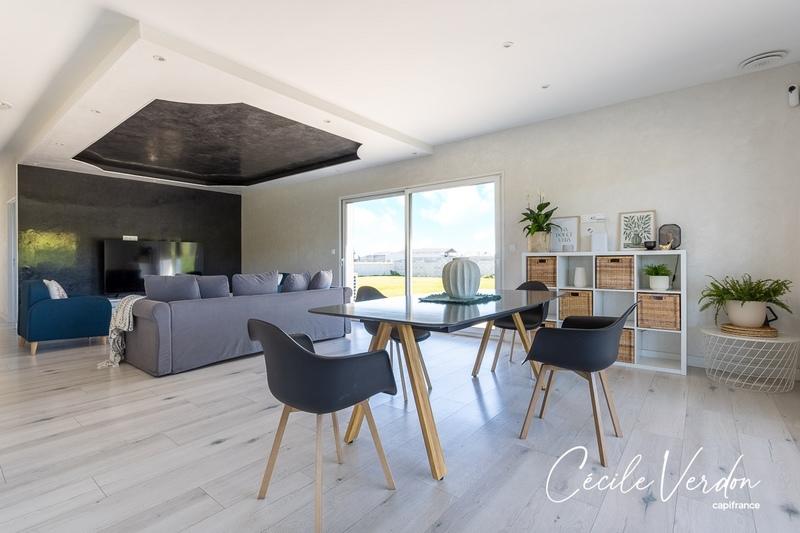 Maison - 142 m² - 6 pièces