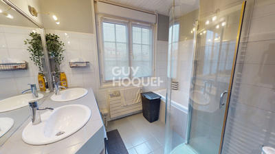 Maison - 134 m² - 6 pièces