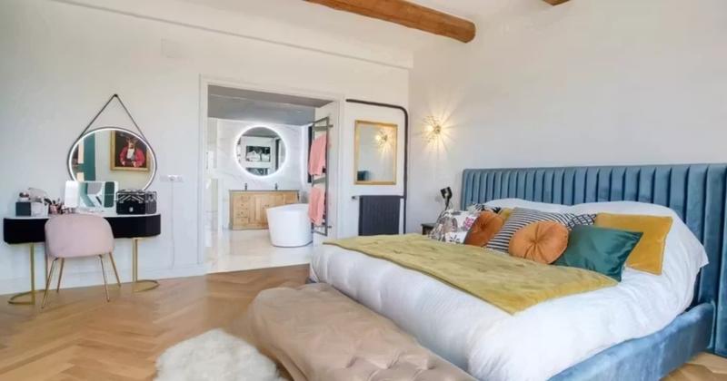 Bastide - 650 m² - 15 pièces