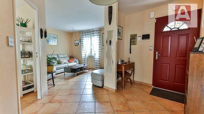 Maison - 121 m² - 4 pièces