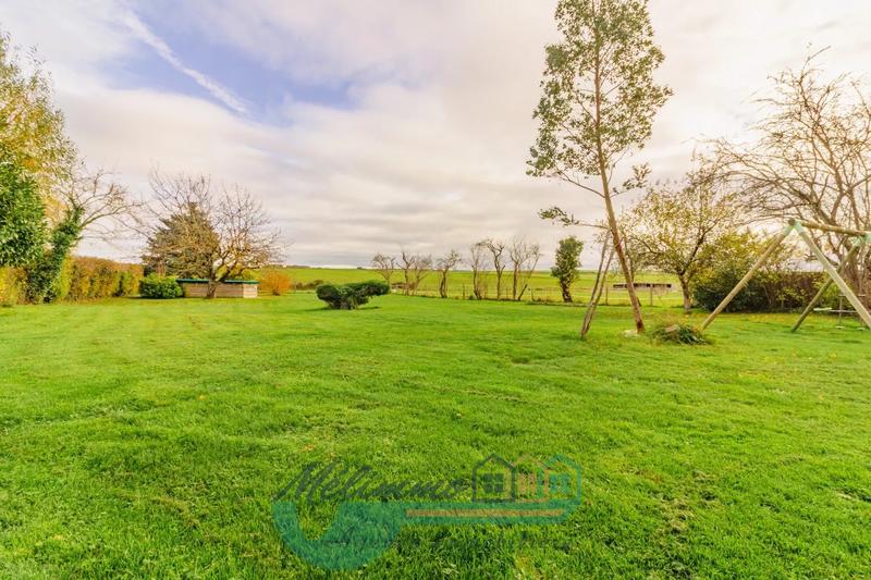 Maison - 221 m² - 9 pièces