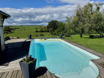 Maison ancienne - 204 m² - 8 pièces