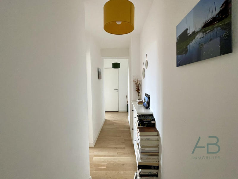 Appartement - 89 m² - 4 pièces