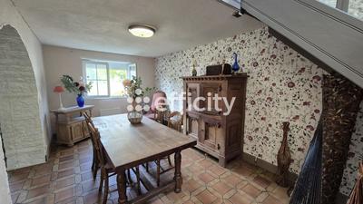 Maison - 150 m² - 7 pièces